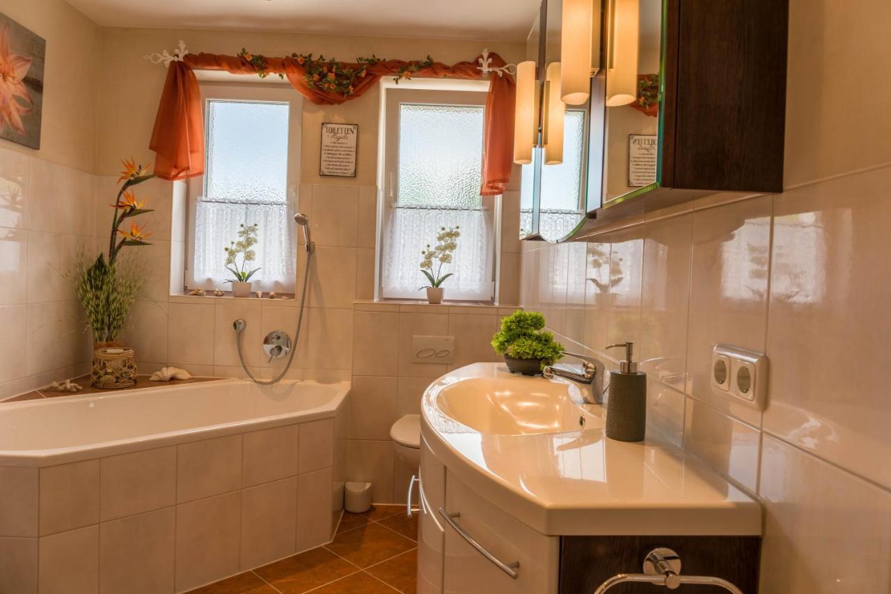 Ferienwohnung Annamirl Гармиш-Партенкирхен Екстериор снимка